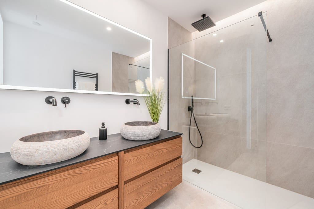 3 bedroom Apartment for sale in Palma de Mallorca with garage - € 2,045,000 (Ref: 8436772)