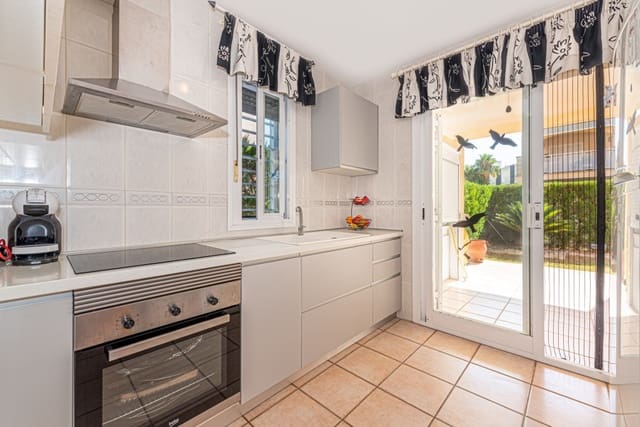 2 chambre Appartement à vendre à Port de Pollença, Pollensa / Pollença avec piscine - 515 000 € (Ref: 8445311)