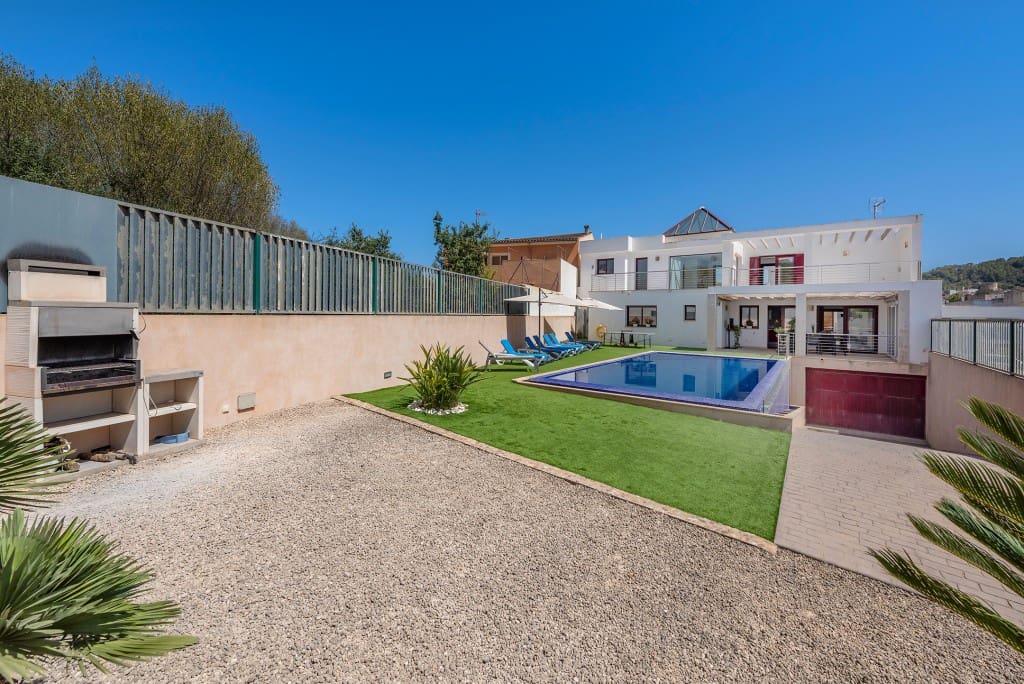 4 soveværelse Villa til salg i Felanitx med swimmingpool garage - € 995.000 (Ref: 8463551)