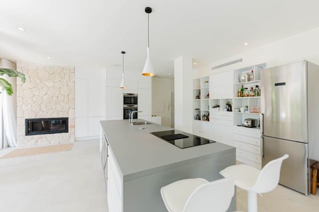 4 sovrum Lägenhet till salu i Portals Nous, Calvià med pool garage - 1 495 000 € (Ref: 8538233)