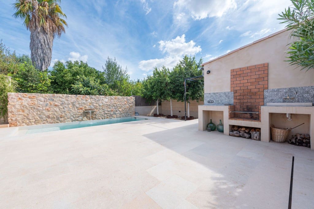 3 Zimmer Haus zu verkaufen in Campanet mit Pool - 1.100.000 € (Ref: 8538236)