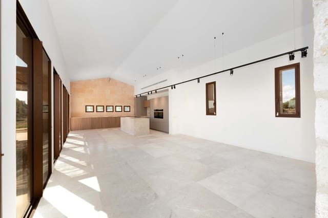 6 slaapkamer Finca/Landhuis te koop in Ses Salines met zwembad - € 2.950.000 (Ref: 8574145)