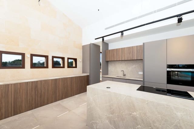 6 slaapkamer Finca/Landhuis te koop in Ses Salines met zwembad - € 2.950.000 (Ref: 8574145)