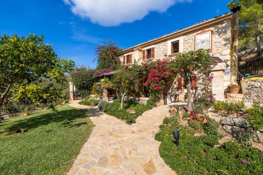 4 soverom Finca/Herregård til salgs i L'Arraco / S'Arraco med svømmebasseng - € 2 400 000 (Ref: 8576364)