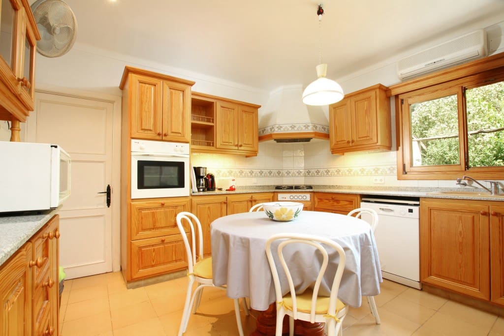 7 soveværelse Finca/Landehus til salg i Pollensa / Pollenca med swimmingpool garage - € 2.650.000 (Ref: 8599341)