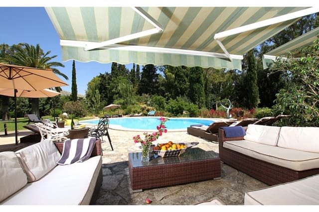 7 soveværelse Finca/Landehus til salg i Port de Pollença, Pollensa / Pollença med swimmingpool garage - € 2.650.000 (Ref: 8599341)