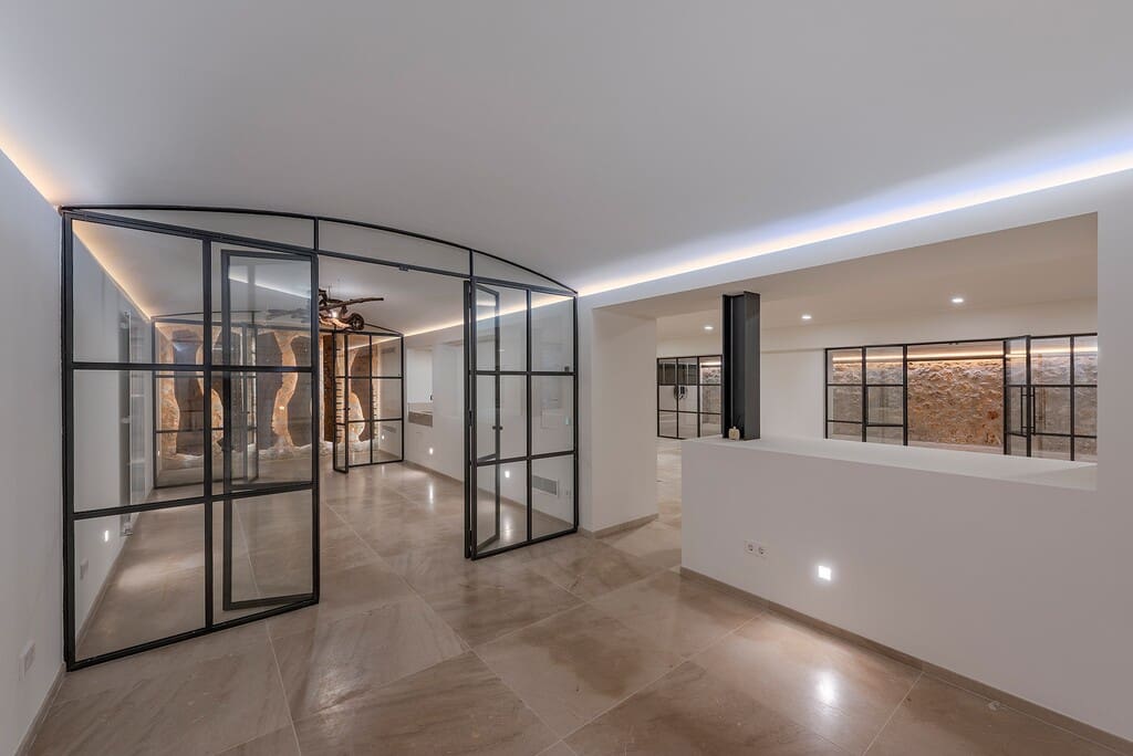 7 bedroom Finca/Country House for sale in Alaro with pool garage - € 9,950,000 (Ref: 8599342)