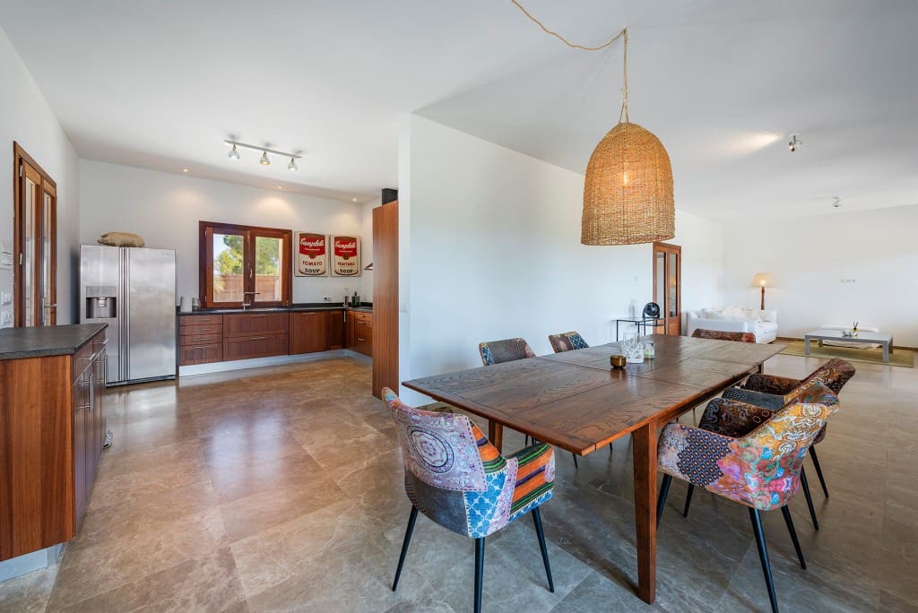 5 soveværelse Finca/Landehus til salg i Cala Murada med swimmingpool garage - € 3.890.000 (Ref: 8599351)