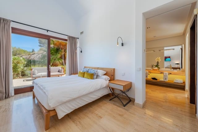 5 soverom Villa til salgs i Canyamel, Capdepera med svømmebasseng - € 2 800 000 (Ref: 8599352)