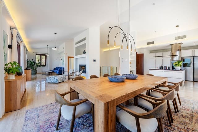 5 soverom Villa til salgs i Canyamel, Capdepera med svømmebasseng - € 2 800 000 (Ref: 8599352)