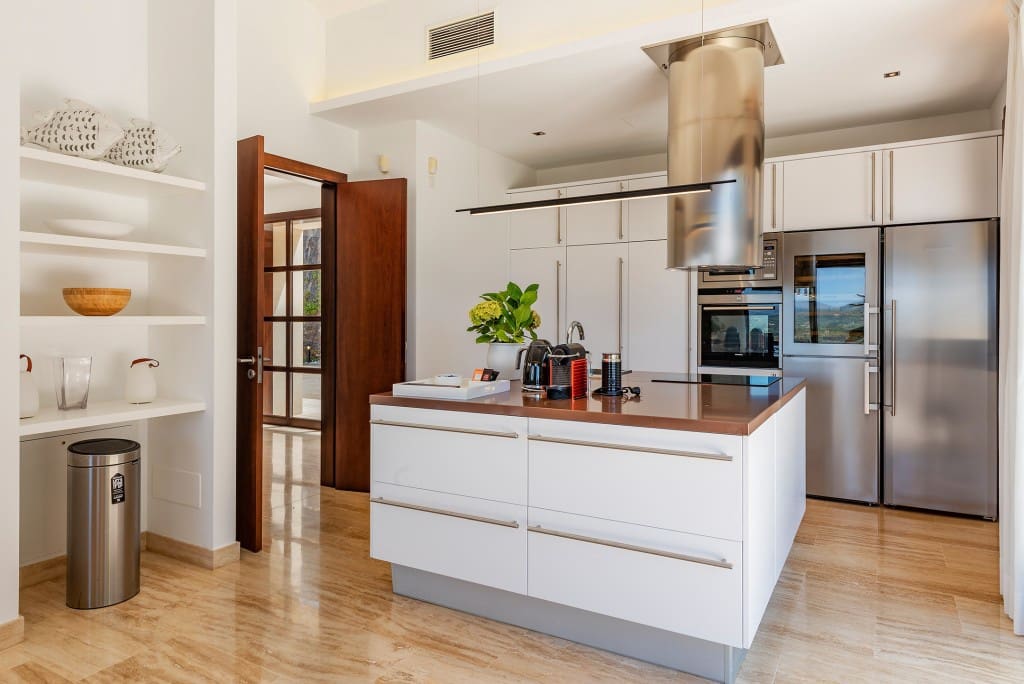 5 soveværelse Villa til salg i Canyamel med swimmingpool - € 2.800.000 (Ref: 8599352)