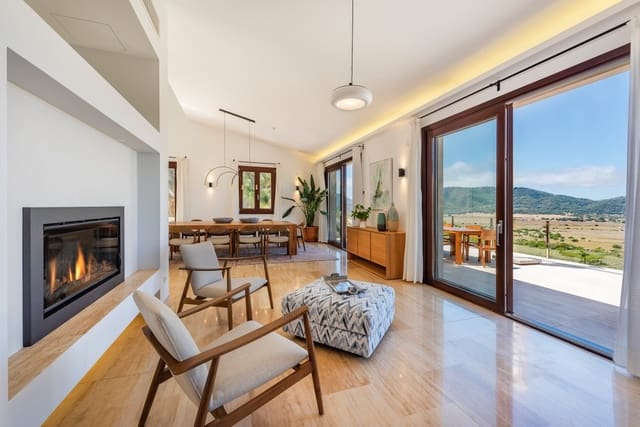 5 soverom Villa til salgs i Canyamel, Capdepera med svømmebasseng - € 2 800 000 (Ref: 8599352)