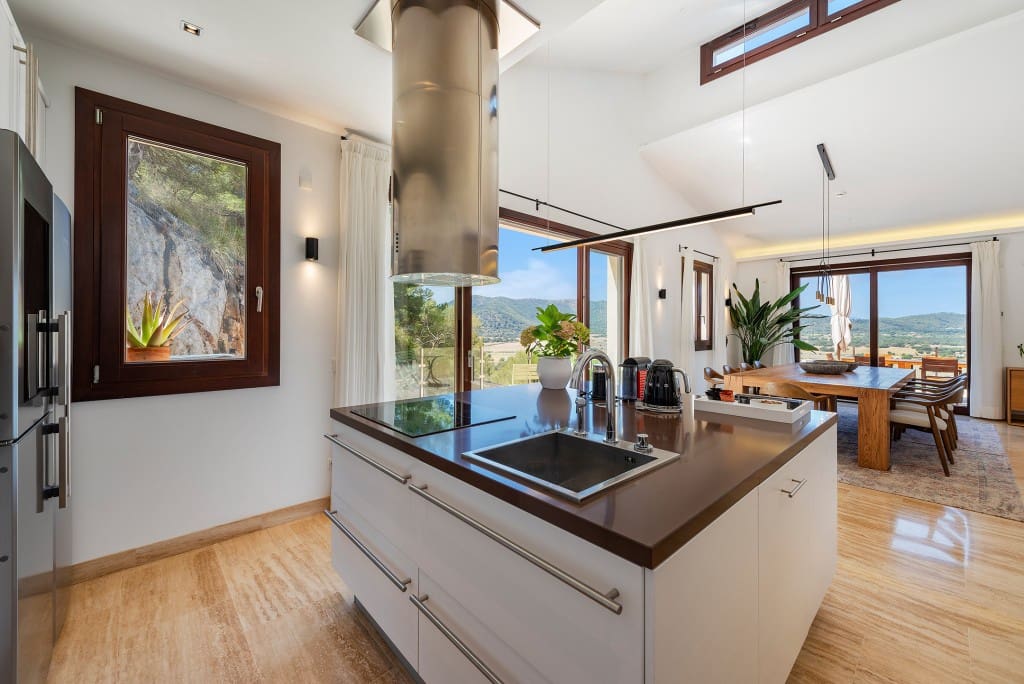 5 soveværelse Villa til salg i Canyamel med swimmingpool - € 2.800.000 (Ref: 8599352)