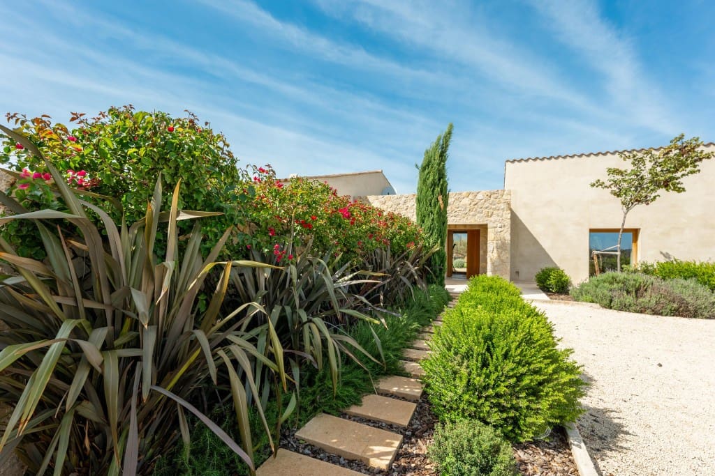 4 soverom Villa til salgs i Binissalem med svømmebasseng garasje - € 3 995 000 (Ref: 8599371)