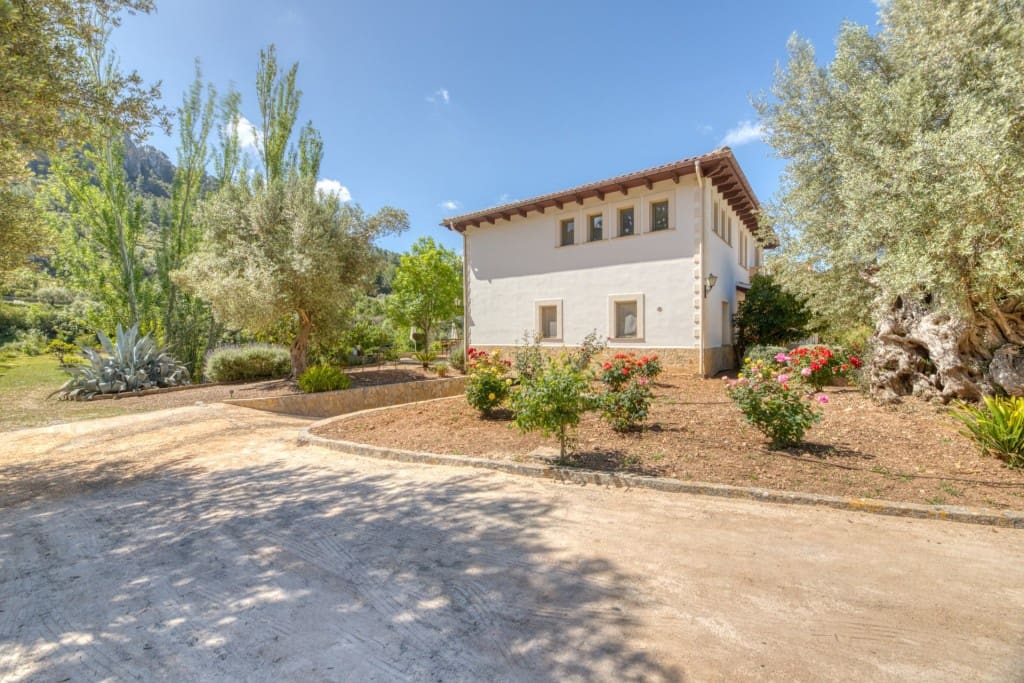 5 slaapkamer Finca/Landhuis te koop in Esporles met zwembad - € 1.650.000 (Ref: 8619734)