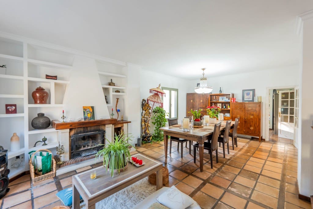 5 slaapkamer Finca/Landhuis te koop in Esporles met zwembad - € 1.650.000 (Ref: 8619734)