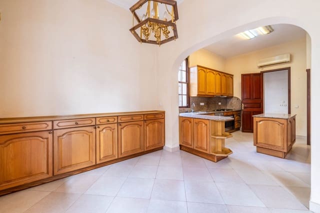 8 soveværelse Villa til salg i Palma de Mallorca - € 3.500.000 (Ref: 8651954)