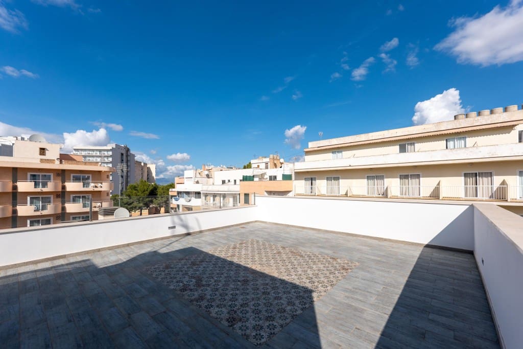 8 soveværelse Penthouse til salg i L'Arenal / S'Arenal - € 2.250.000 (Ref: 8651956)