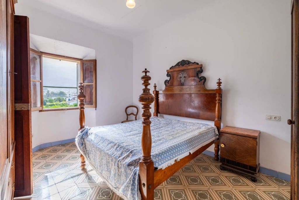 4 bedroom Finca/Country House for sale in Soller - € 1,250,000 (Ref: 8654619)