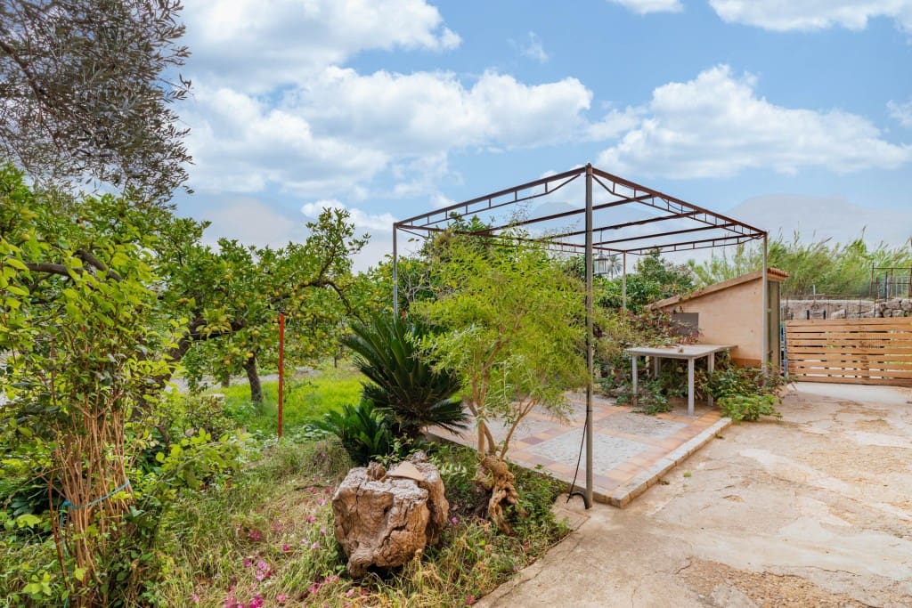 4 bedroom Finca/Country House for sale in Soller - € 1,250,000 (Ref: 8654619)