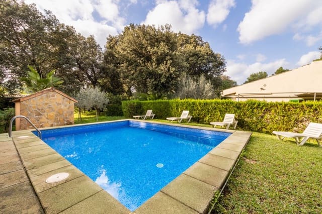 3 soveværelse Villa til salg i Pollensa / Pollença med swimmingpool garage - € 750.000 (Ref: 8679476)