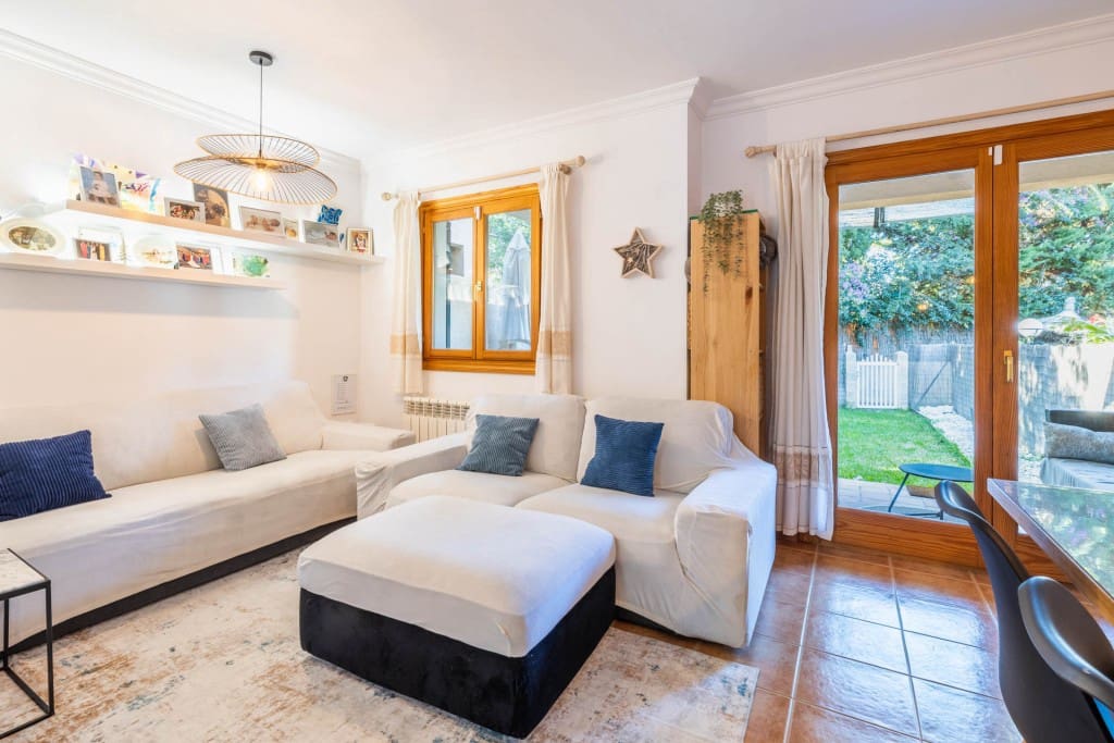 4 soveværelse Byhus til salg i Pollensa / Pollenca med swimmingpool - € 575.000 (Ref: 8687380)