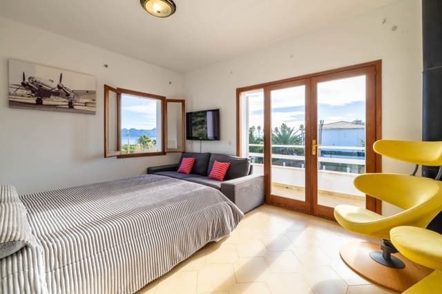 3 bedroom Villa for sale in Port de Pollença, Pollensa / Pollença with pool - € 1,485,000 (Ref: 8696226)