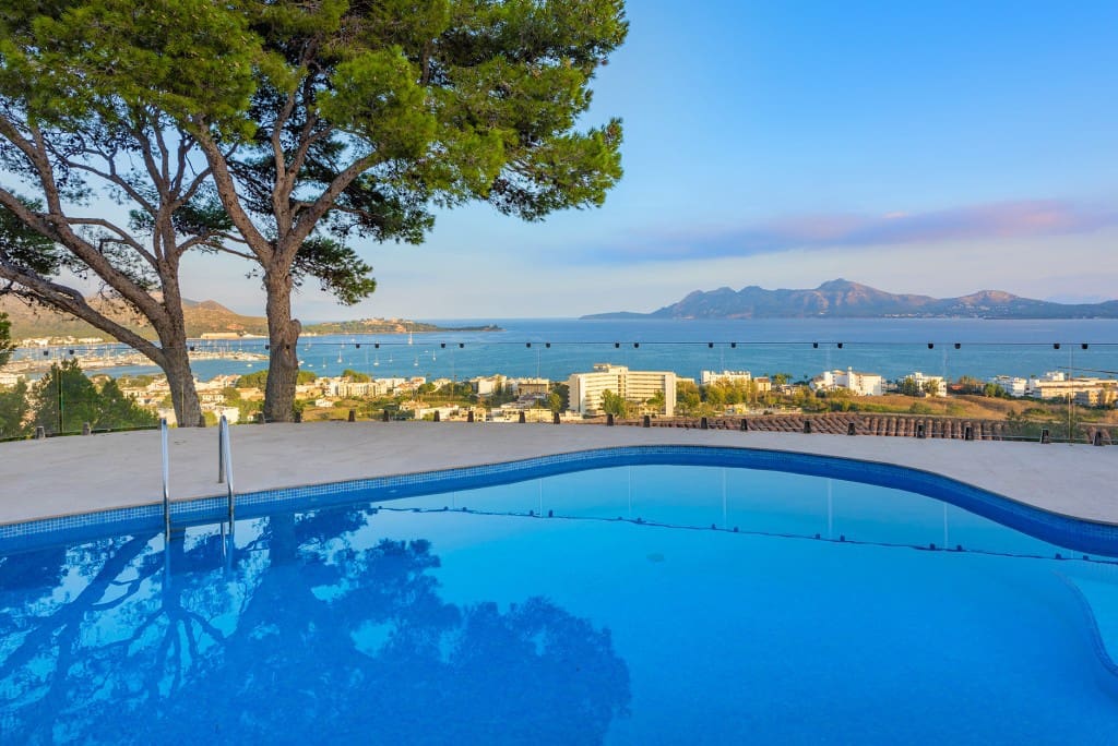 8 sypialnia Willa na sprzedaż w Pollensa / Pollenca z basenem - 2 380 000 € (Ref: 8701703)