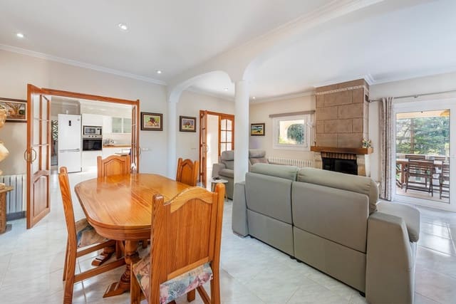 5 soveværelse Villa til salg i Pollensa / Pollença med swimmingpool garage - € 1.425.000 (Ref: 8721805)