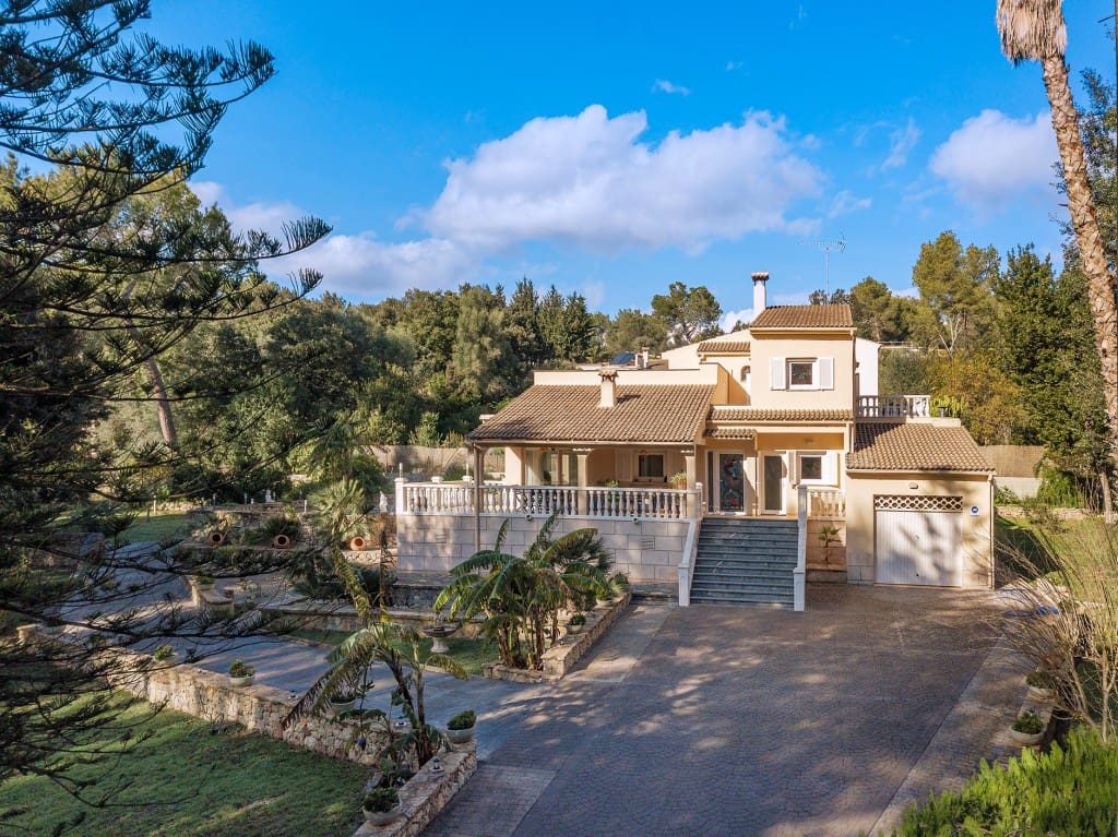 5 soveværelse Villa til salg i Pollensa / Pollenca med swimmingpool garage - € 1.425.000 (Ref: 8721805)