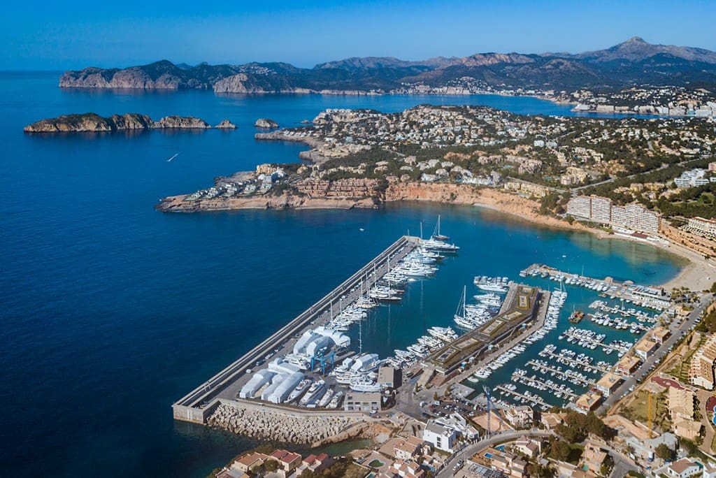 4 Zimmer Villa zu verkaufen in Santa Ponsa mit Pool Garage - 7.450.000 € (Ref: 8741076)