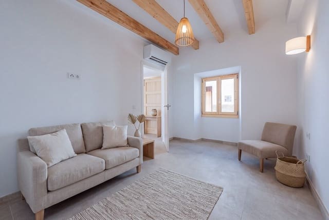 4 bedroom Townhouse for sale in Pollensa / Pollença with pool - € 1,259,000 (Ref: 8769976)