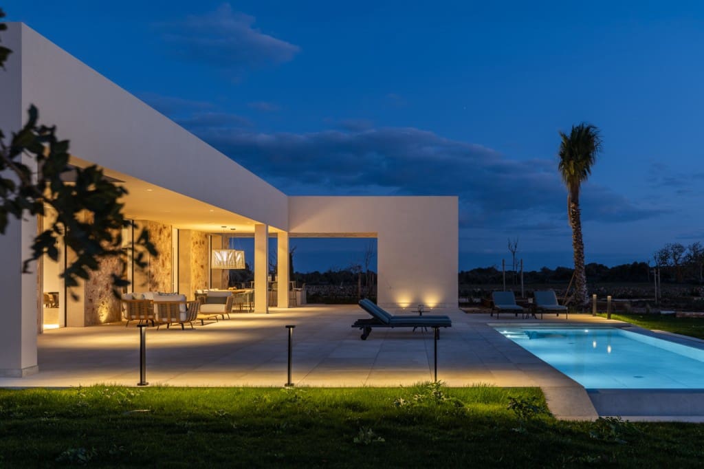 4 soveværelse Finca/Landehus til salg i Santanyi med swimmingpool garage - € 7.500.000 (Ref: 8777813)