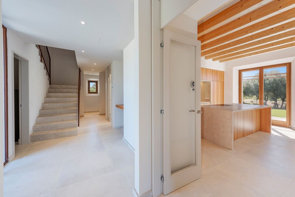 4 sypialnia Finka/Dom wiejski na sprzedaż w Alaro z basenem garażem - 4 900 000 € (Ref: 8777814)