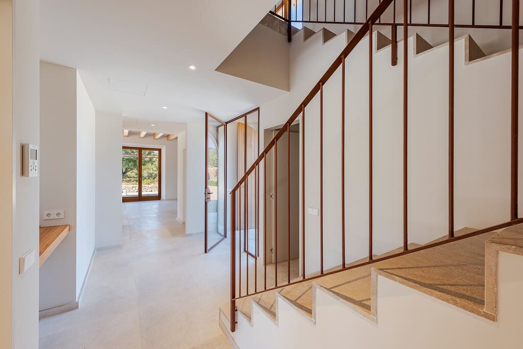 4 sypialnia Finka/Dom wiejski na sprzedaż w Alaro z basenem garażem - 4 900 000 € (Ref: 8777814)