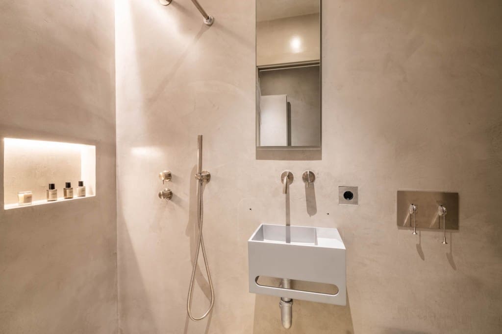 2 soverom Hus til salgs i Puerto de Alcudia med svømmebasseng garasje - € 1 100 000 (Ref: 8791788)