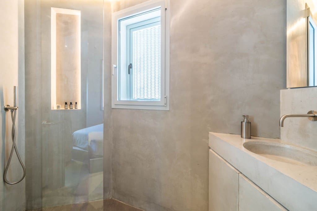 2 soverom Hus til salgs i Puerto de Alcudia med svømmebasseng garasje - € 1 100 000 (Ref: 8791788)