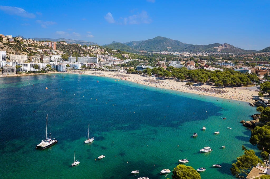 6 sypialnia Willa na sprzedaż w Santa Ponsa z basenem garażem - 2 750 000 € (Ref: 8791790)