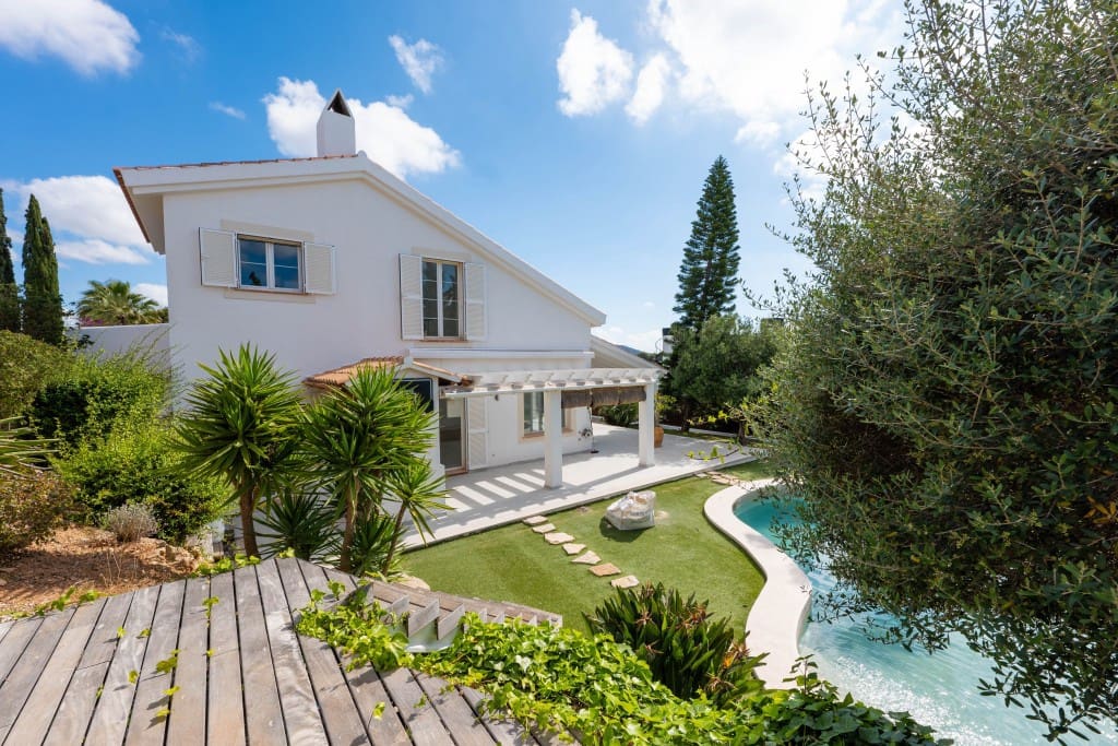 6 sypialnia Willa na sprzedaż w Santa Ponsa z basenem garażem - 2 750 000 € (Ref: 8791790)