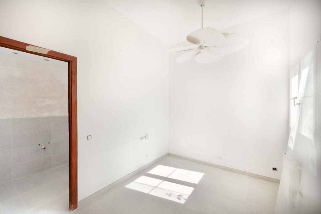 6 sypialnia Willa na sprzedaż w Santa Ponsa z basenem garażem - 2 750 000 € (Ref: 8791790)