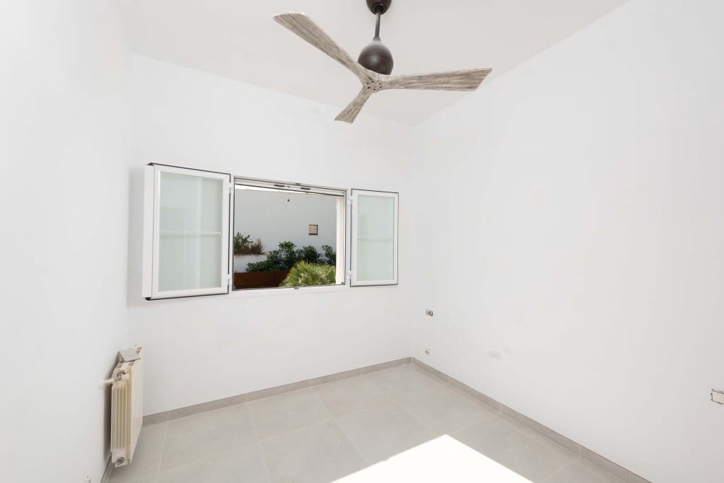 6 sypialnia Willa na sprzedaż w Santa Ponsa z basenem garażem - 2 750 000 € (Ref: 8791790)