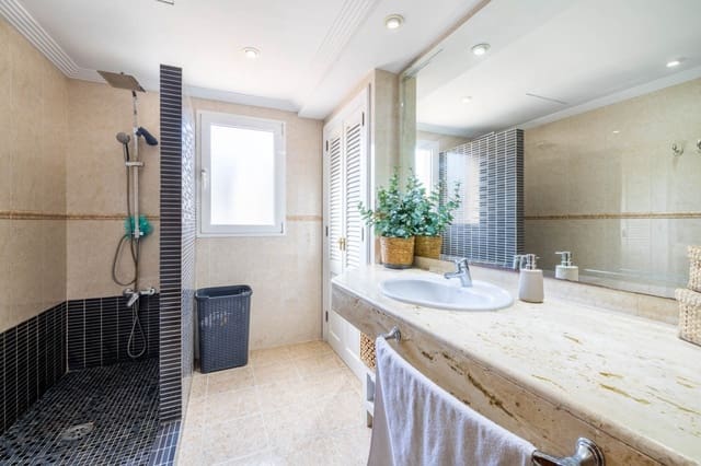 4 soverom Villa til salgs i Ca'n Picafort, Santa Margalida med svømmebasseng garasje - € 1 600 000 (Ref: 8798307)