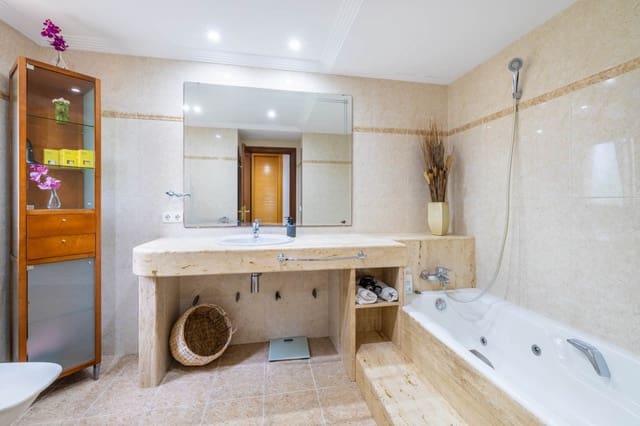 4 soverom Villa til salgs i Ca'n Picafort, Santa Margalida med svømmebasseng garasje - € 1 600 000 (Ref: 8798307)