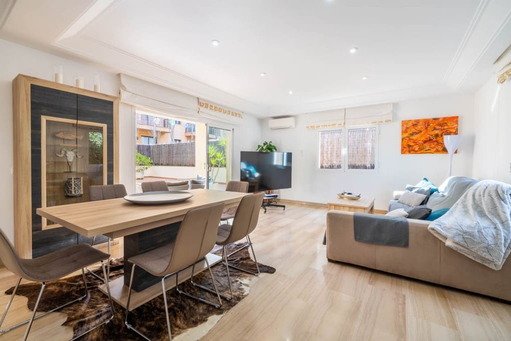 4 soveværelse Villa til salg i Ca'n Picafort med swimmingpool garage - € 1.600.000 (Ref: 8798307)