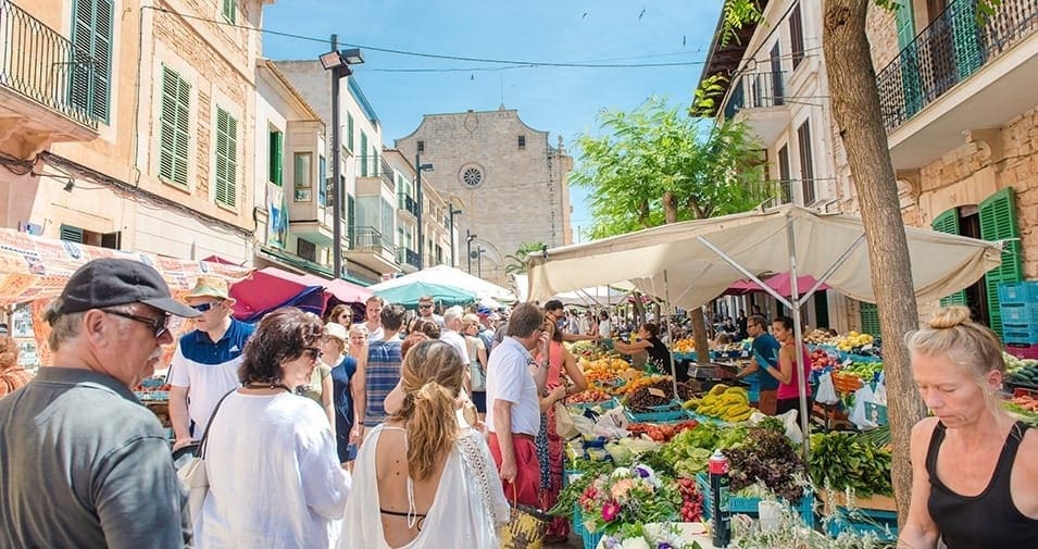 4 soveværelse Villa til salg i Ca'n Picafort med swimmingpool garage - € 1.600.000 (Ref: 8798307)