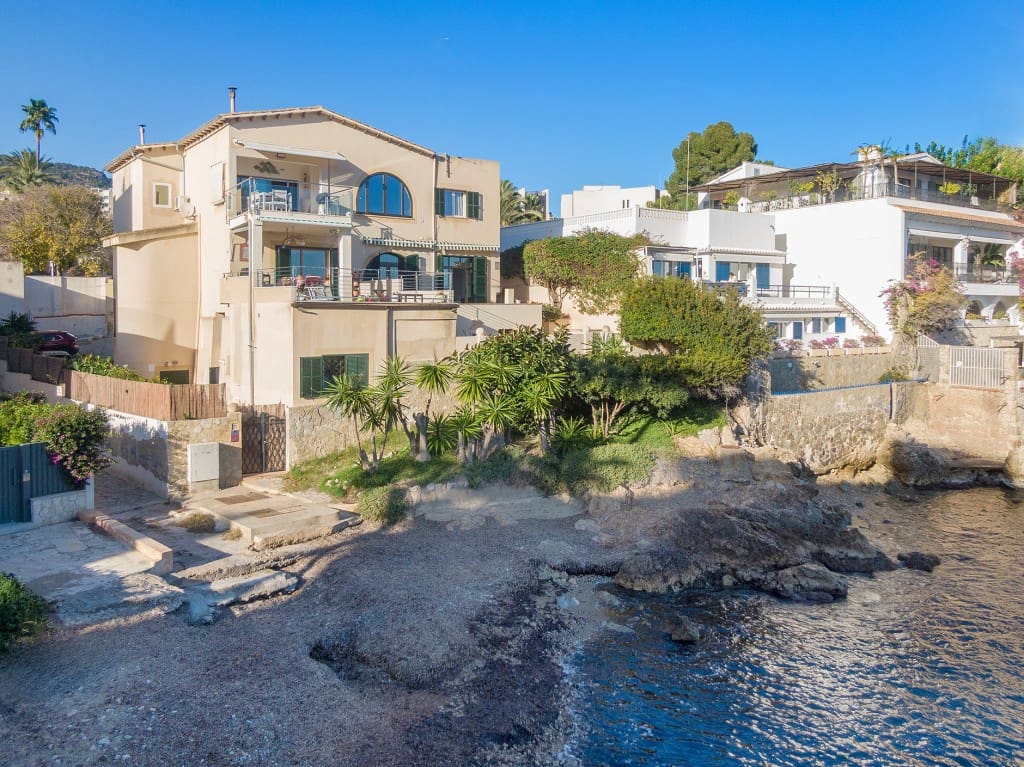 4 bedroom Penthouse for sale in Cas Catala with garage - € 2,650,000 (Ref: 8809275)