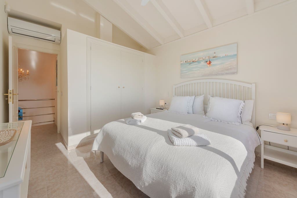 3 sovrum Villa till salu i Cala Pi med pool garage - 2 490 000 € (Ref: 8815429)