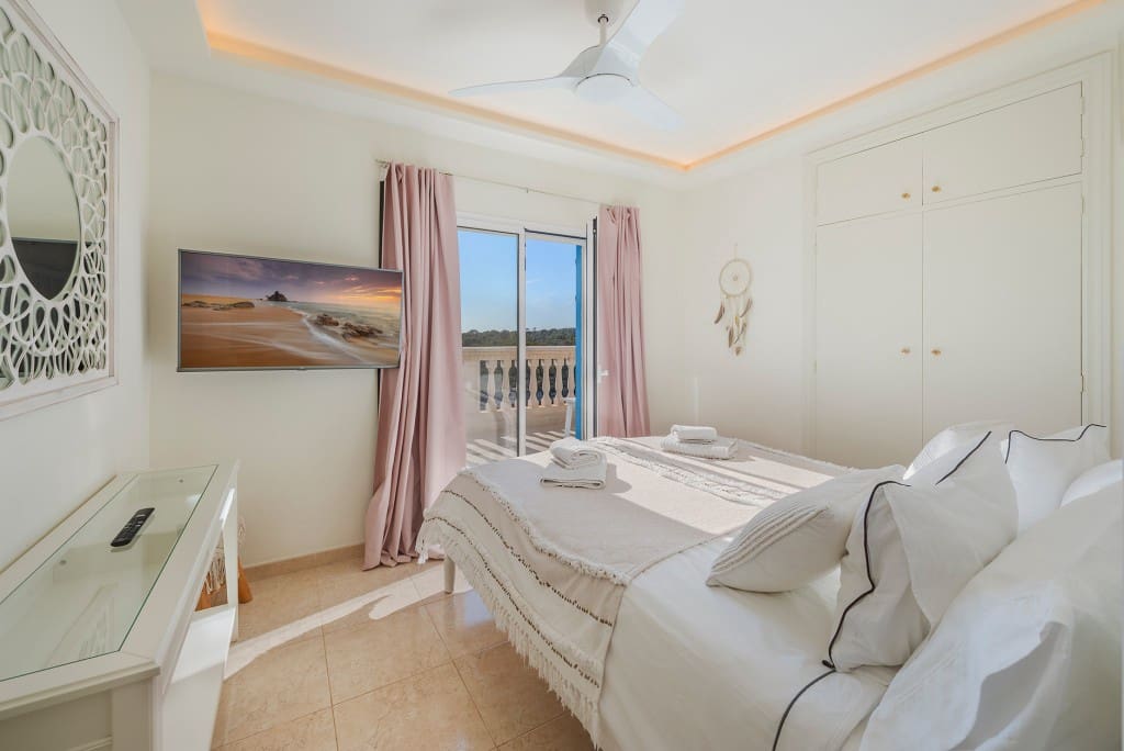 3 sovrum Villa till salu i Cala Pi med pool garage - 2 490 000 € (Ref: 8815429)