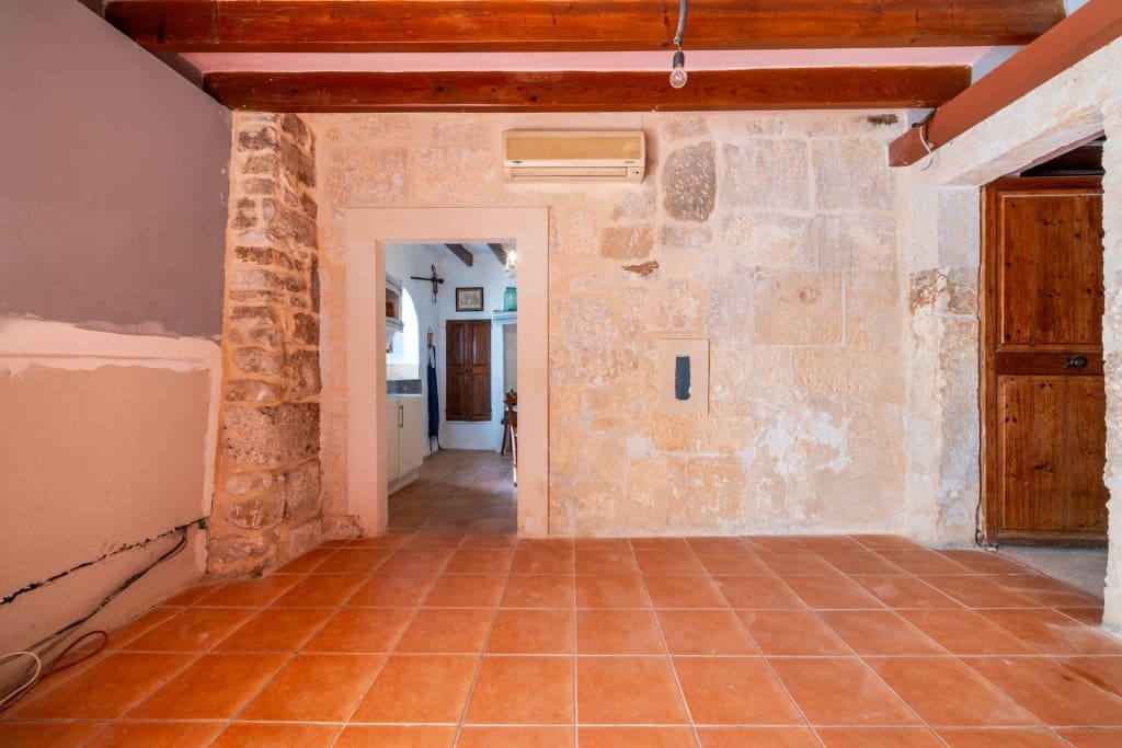 5 soveværelse Finca/Landehus til salg i Ariany med swimmingpool garage - € 1.900.000 (Ref: 8834150)