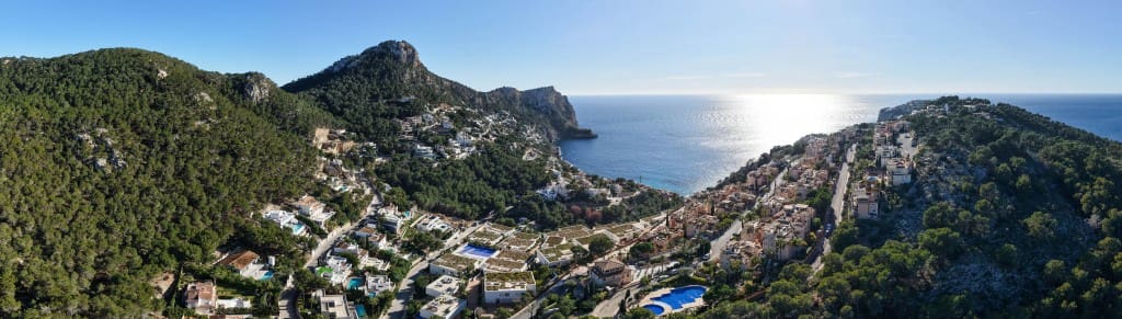 2 soverom Leilighet til salgs i Puerto de Andratx med svømmebasseng garasje - € 895 000 (Ref: 8842947)